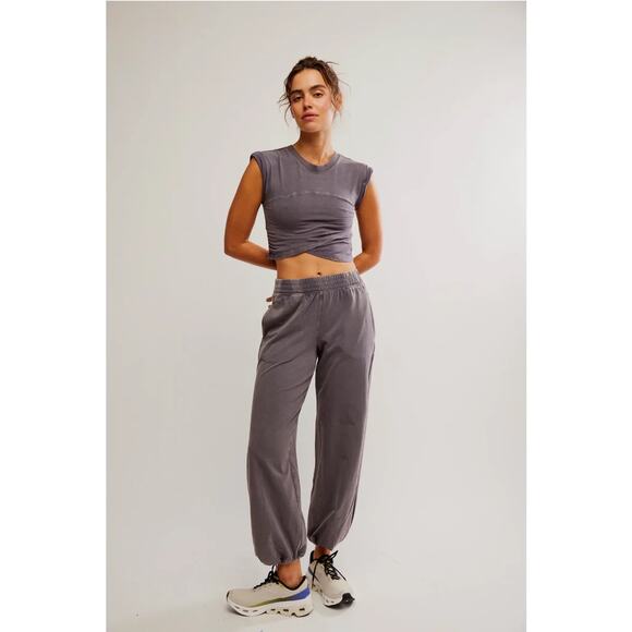 FP Movement Women's Hot Shot Crossover 2-Piece Set Gunmetal color - Picture 5 of 6